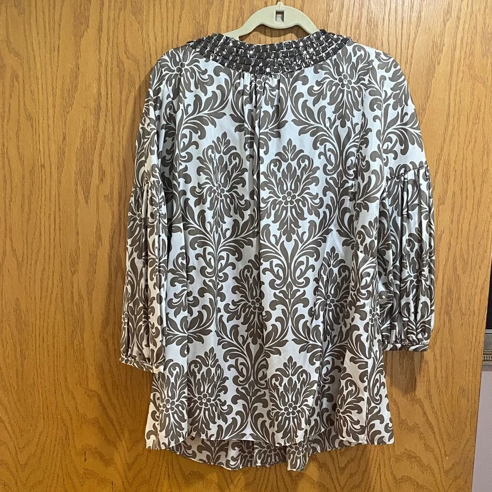 Magaschoni Silver Embellished 3/4 Sleeve Blouse - Picture 6 of 7